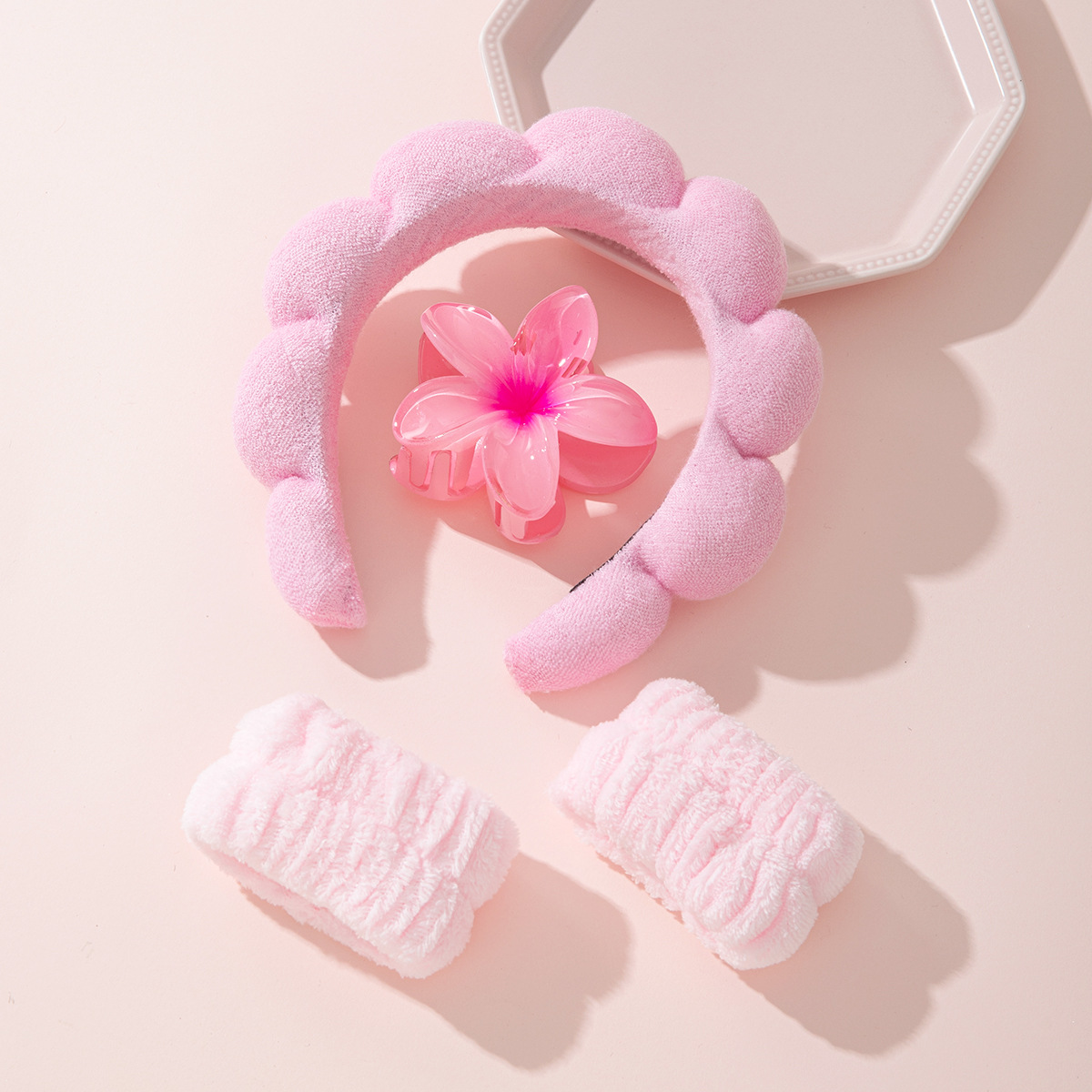 Skincare Pink - Chic Soft Pink Spa Hair Accessory